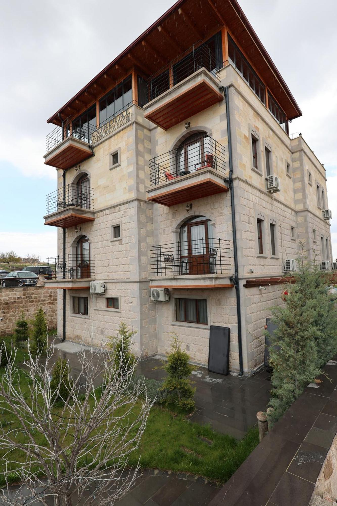 Cordial Cappadocia Hotel Ortahisar ภายนอก รูปภาพ